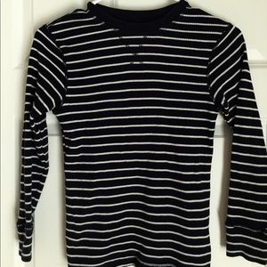 🌼🌼Boys long sleeve shirt size 7/8